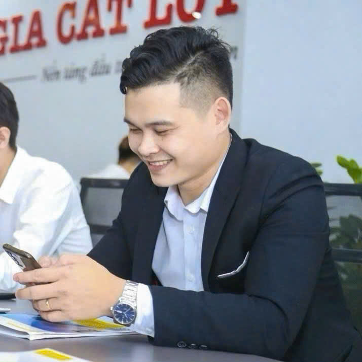 Jone — Founder of SmartAI Portal